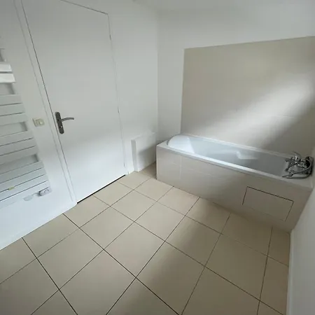 Villa Superbe Loft Lumineux A Caen, Loft