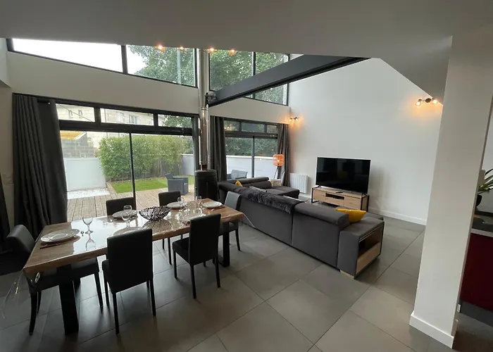 Superbe Loft Lumineux à Caen, Loft *